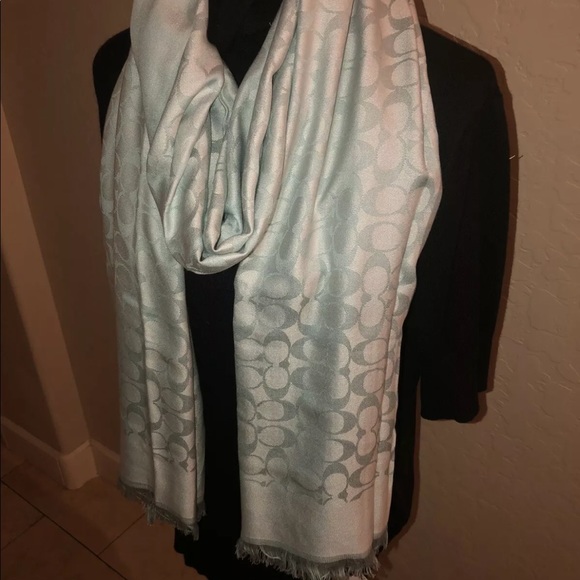 NEW Coach Signature Lightwt Stole/Scarf in Mint/DuckEgg Blue 50%Silk Rare 84x26” - Picture 2 of 16